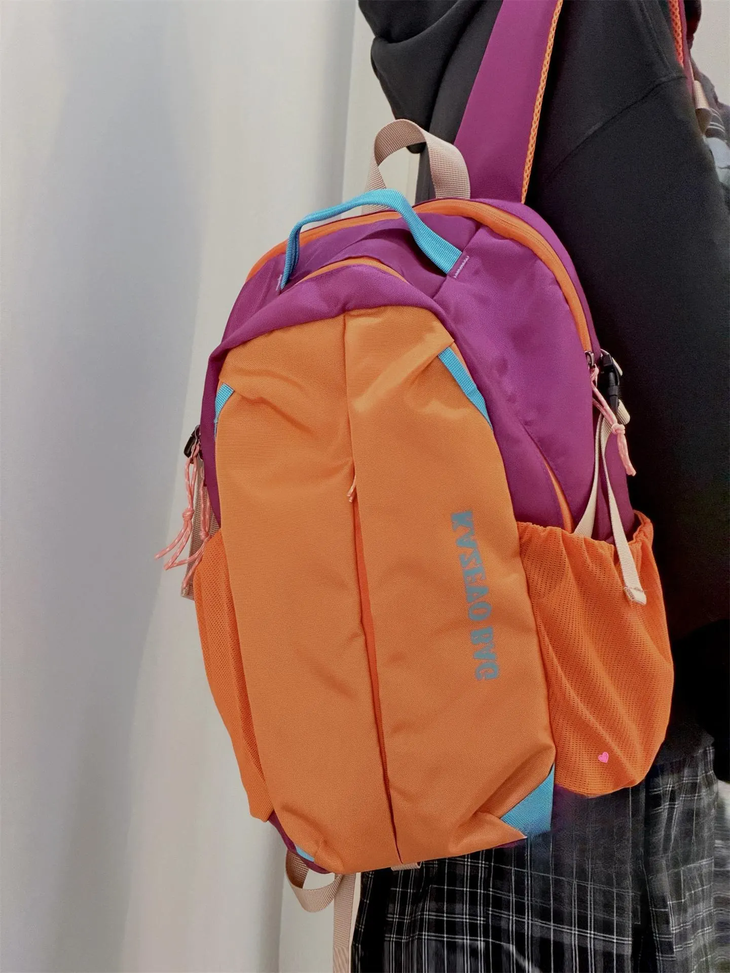 Lightweight Casual Backpack Bag - Orange